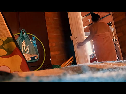 ❤️ Osabak dutxara jarraitzen nau, dutxatzen dudan bitartean izorratzen nau. ️ Kalitatezko sexua pornoan eu.pinkporno.ru ☑