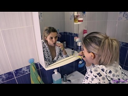 ❤️ Pijamaz jantzitako gazteekin ahozko esperma amaitzen da ipurdian - Letty Black ️ Kalitatezko sexua pornoan eu.pinkporno.ru ☑
